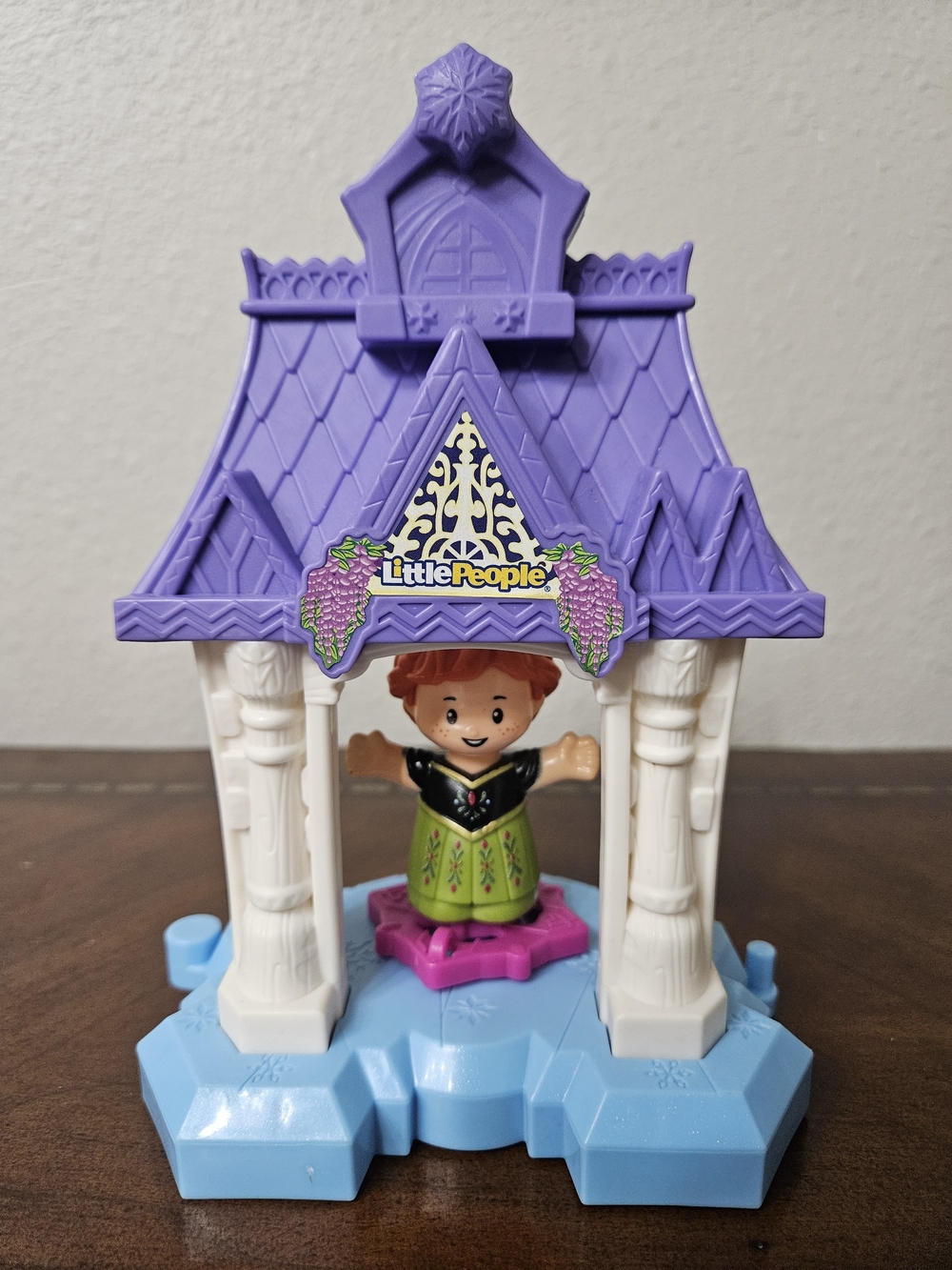 Fisher-Price Little People Frozen Playset with Anna